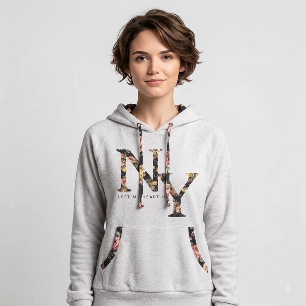 Cloudless NY Love Women's Large White Soft Fleece Drawstring Hoodie